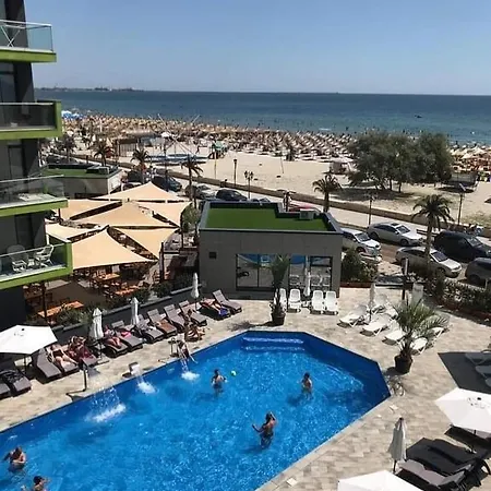 דירה Alezzi Seaside