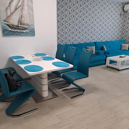 Apartman Alezzi Sylver 3 *