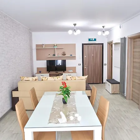 Appartement Alezzi Seaside D Năvodari