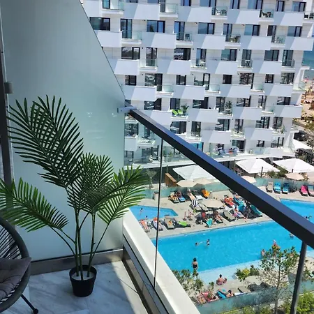 Apartment Alezzi Infinity Nas Navodari