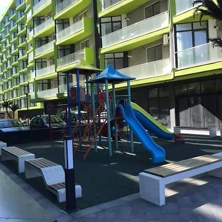 Alezzi Sylver 3 * 那沃达利