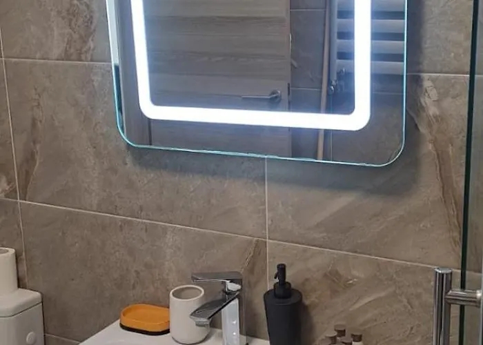 Alezzi Seaside Apartman *